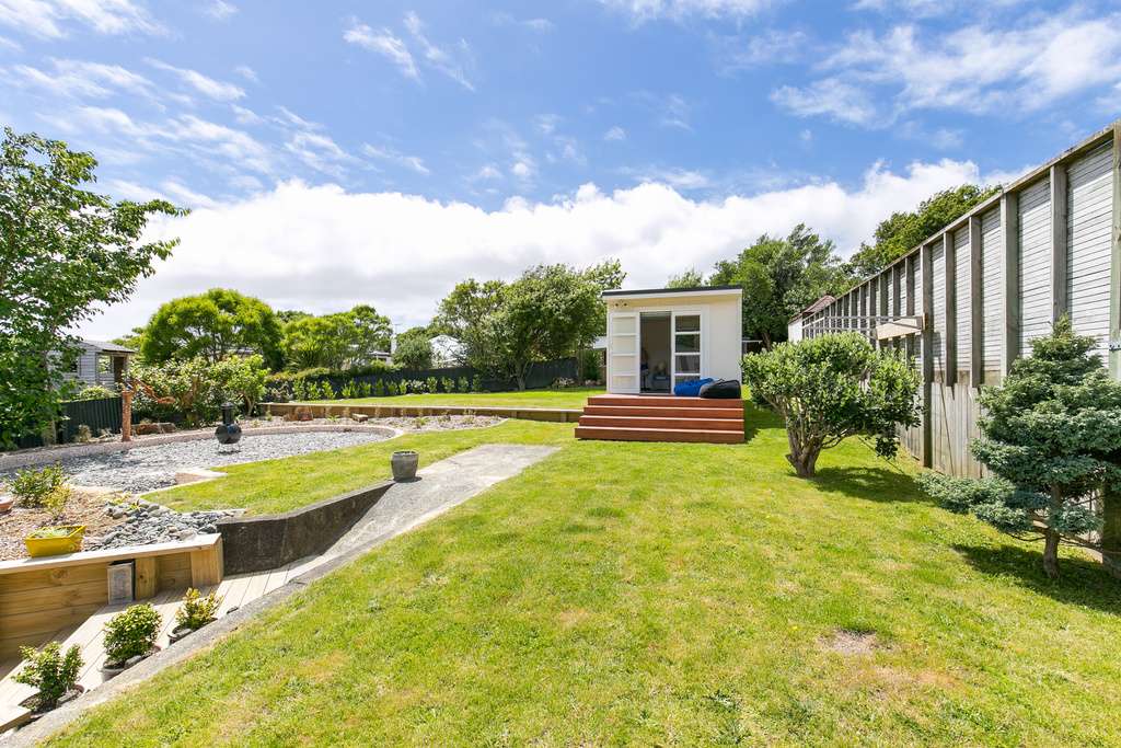 9 Huia Street photo 3