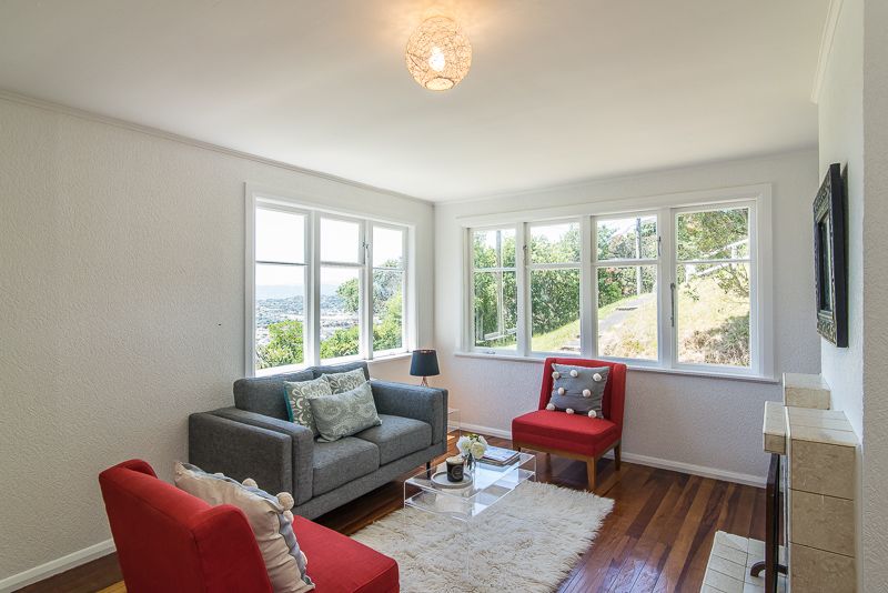 8 Dunedin Terrace, Melrose, Wellington City