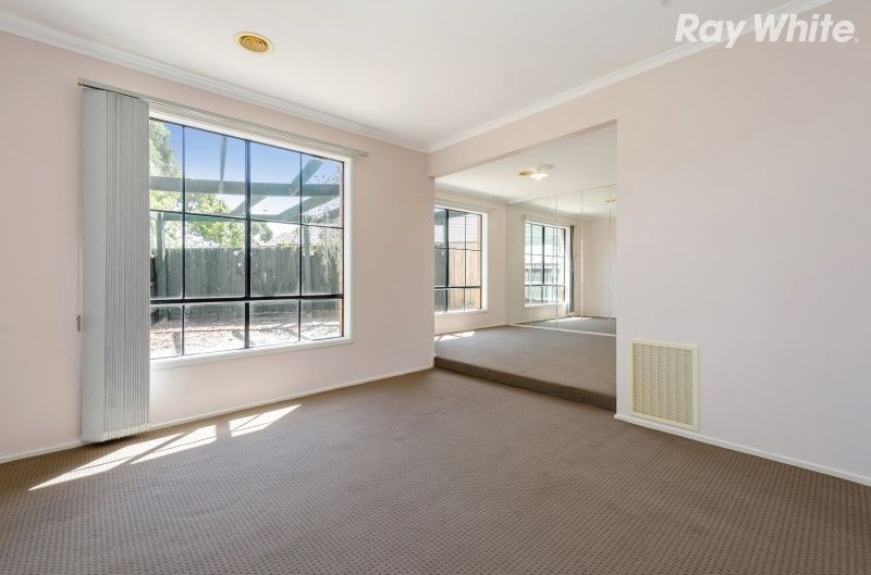 96 Kellbourne Drive, Rowville, VIC 3178
