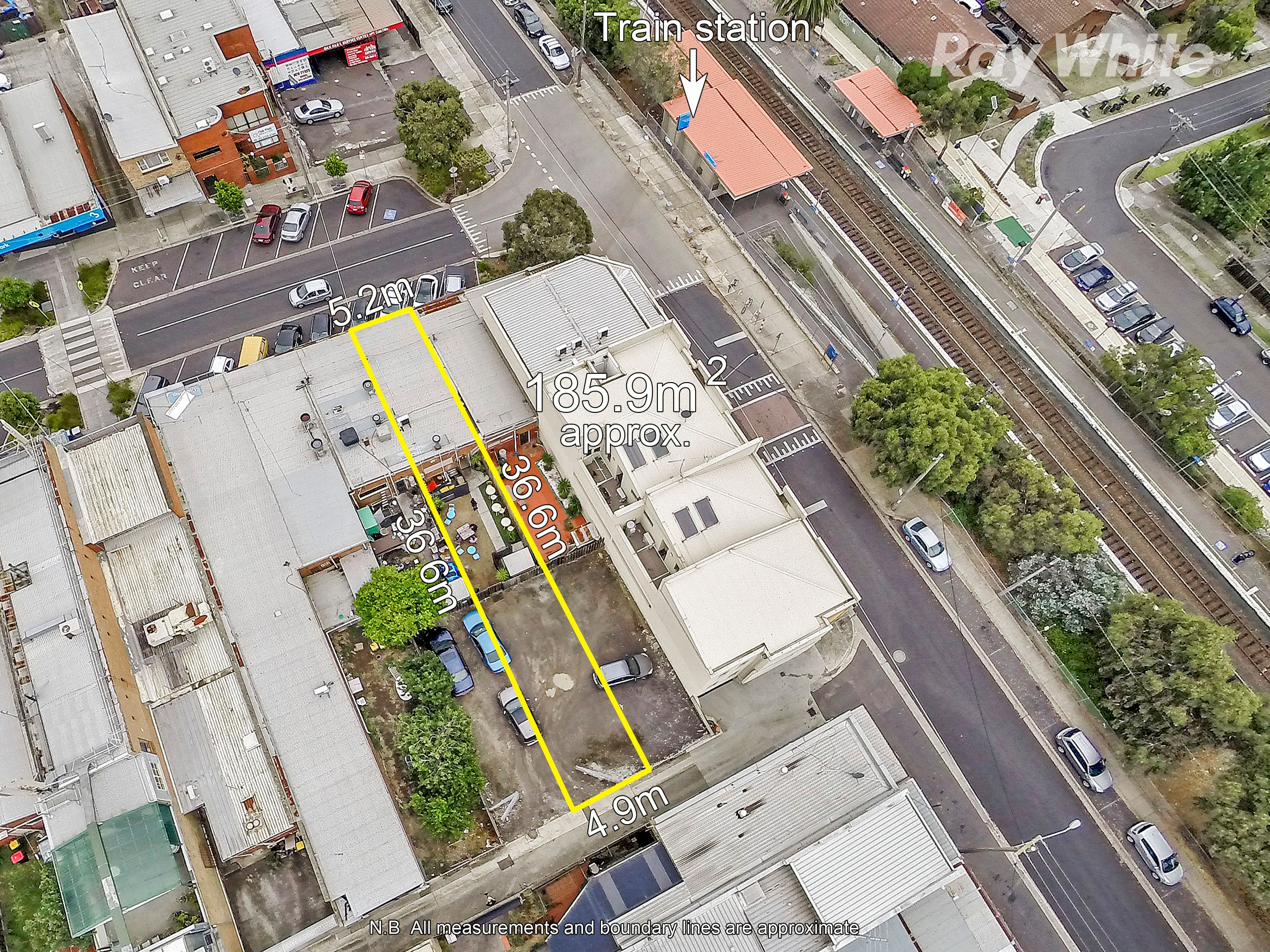 132 Snell Grove, Oak Park, VIC 3046