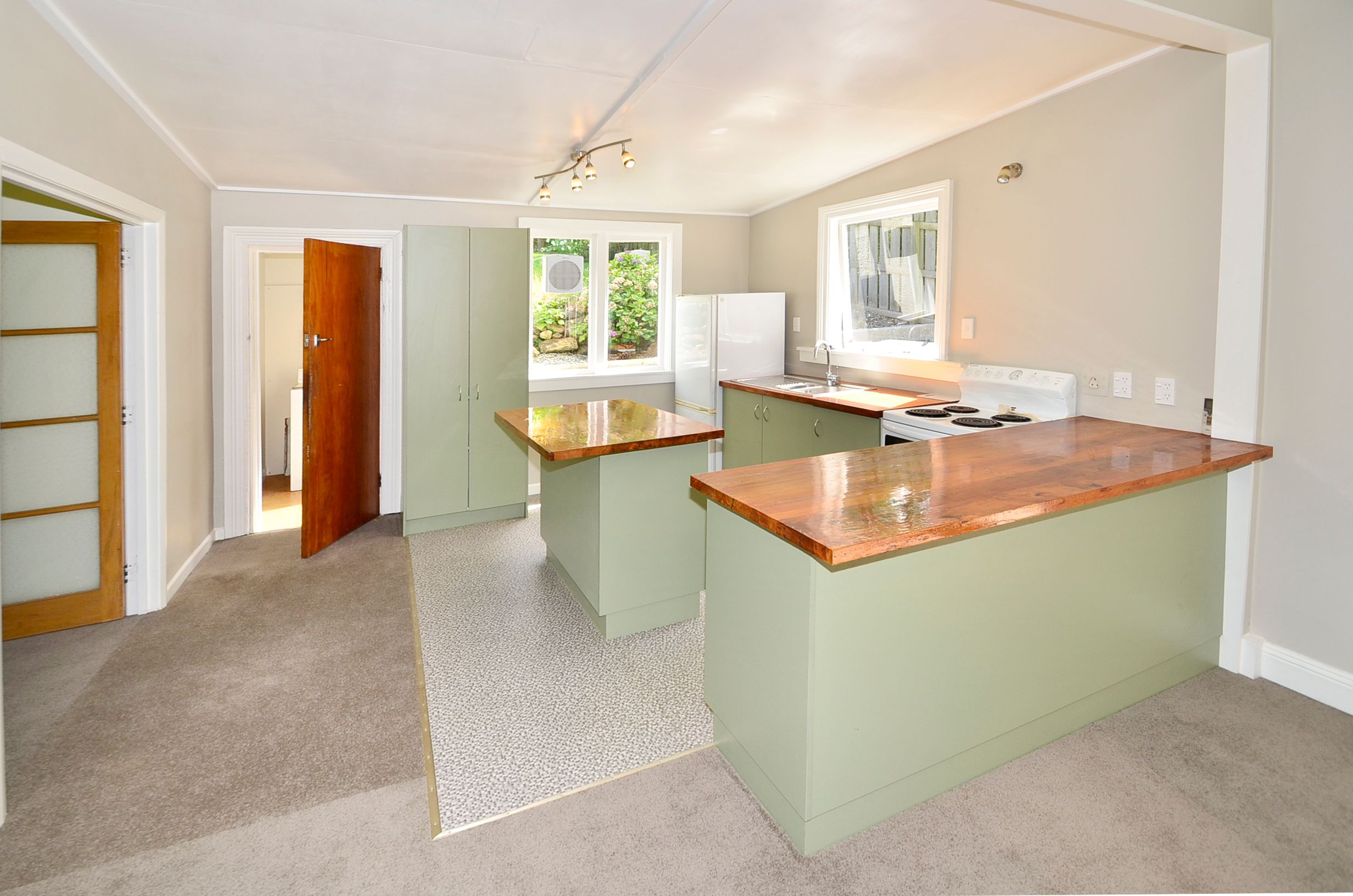 63 Totara Street, Ravensbourne, Dunedin City