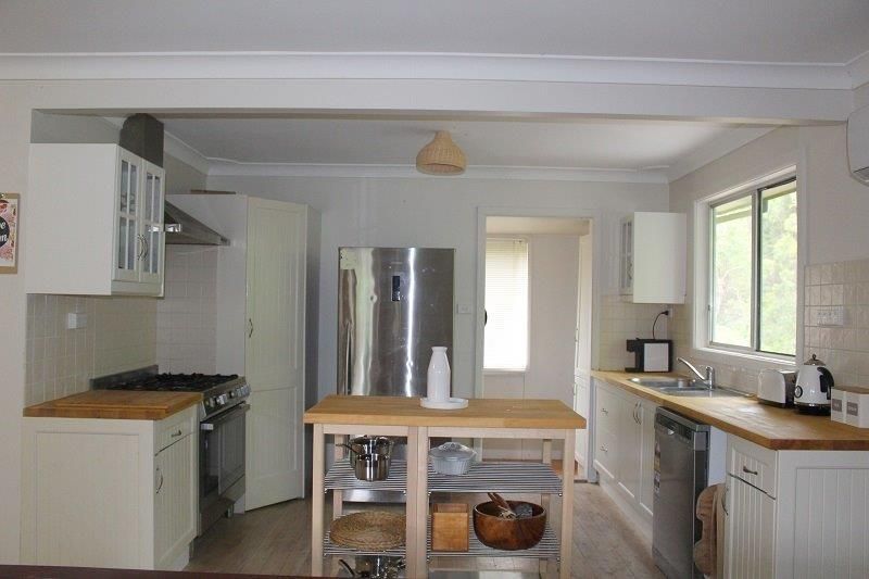 1 Boorawine Terrace, Callala Bay, NSW 2540