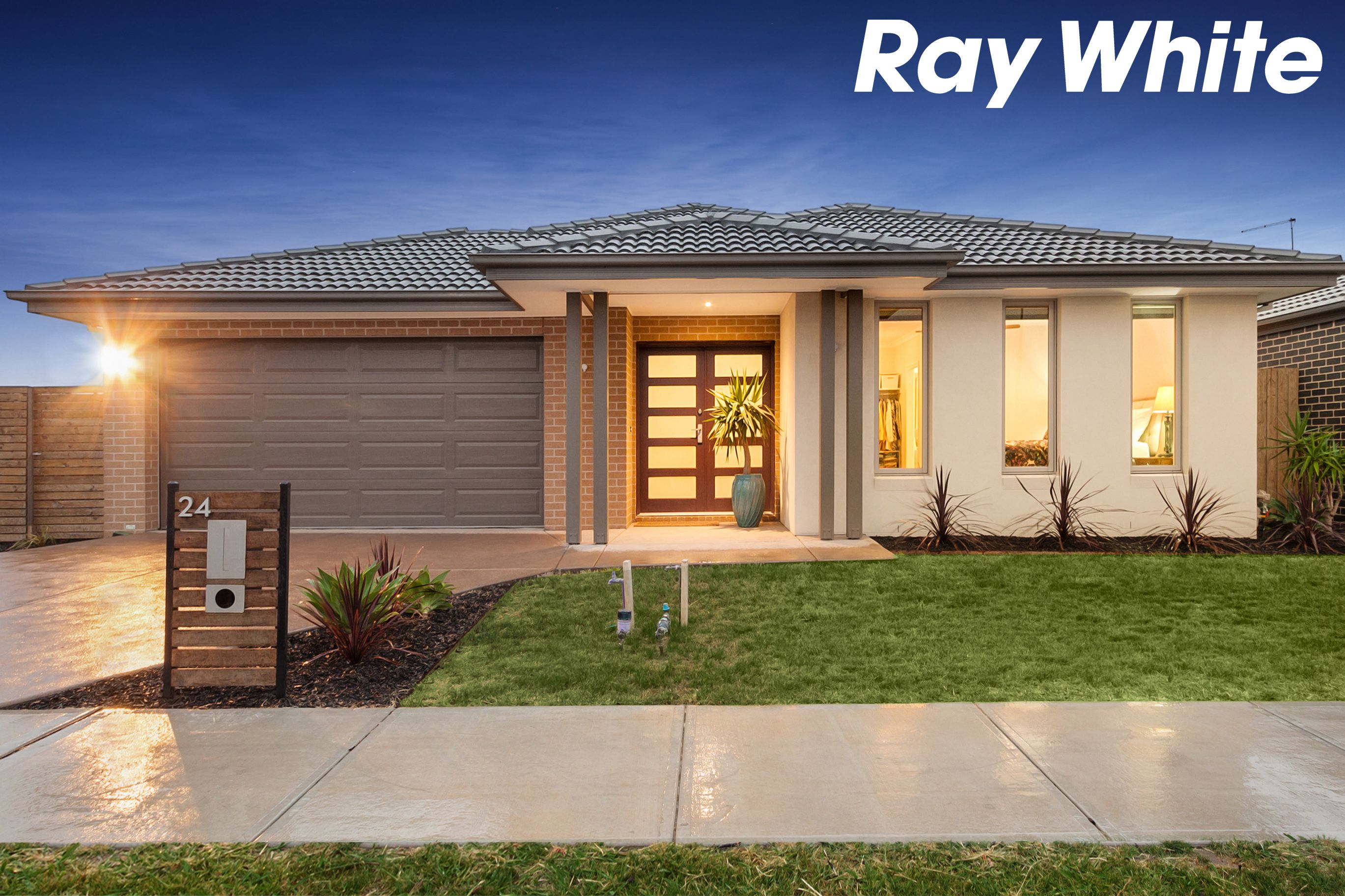 24 Lucy Crescent, Officer, VIC 3809
