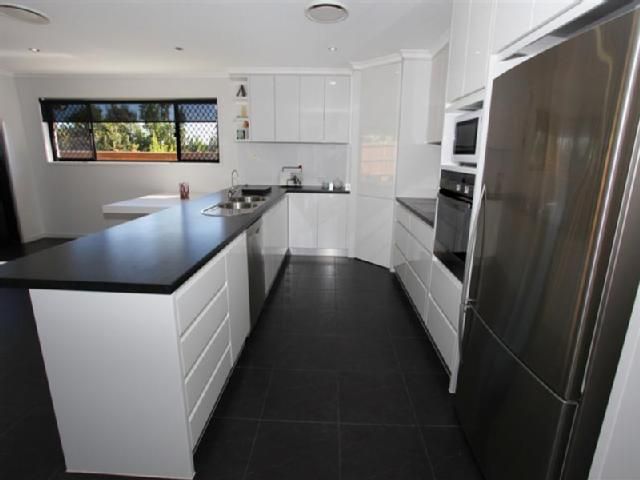 14 Kurrimine Crescent, Mountain Creek, QLD 4557