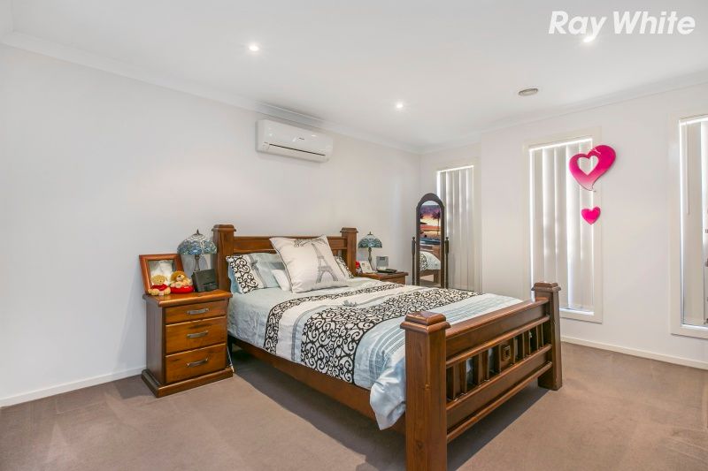 4 Brockman Street, Cranbourne East, VIC 3977