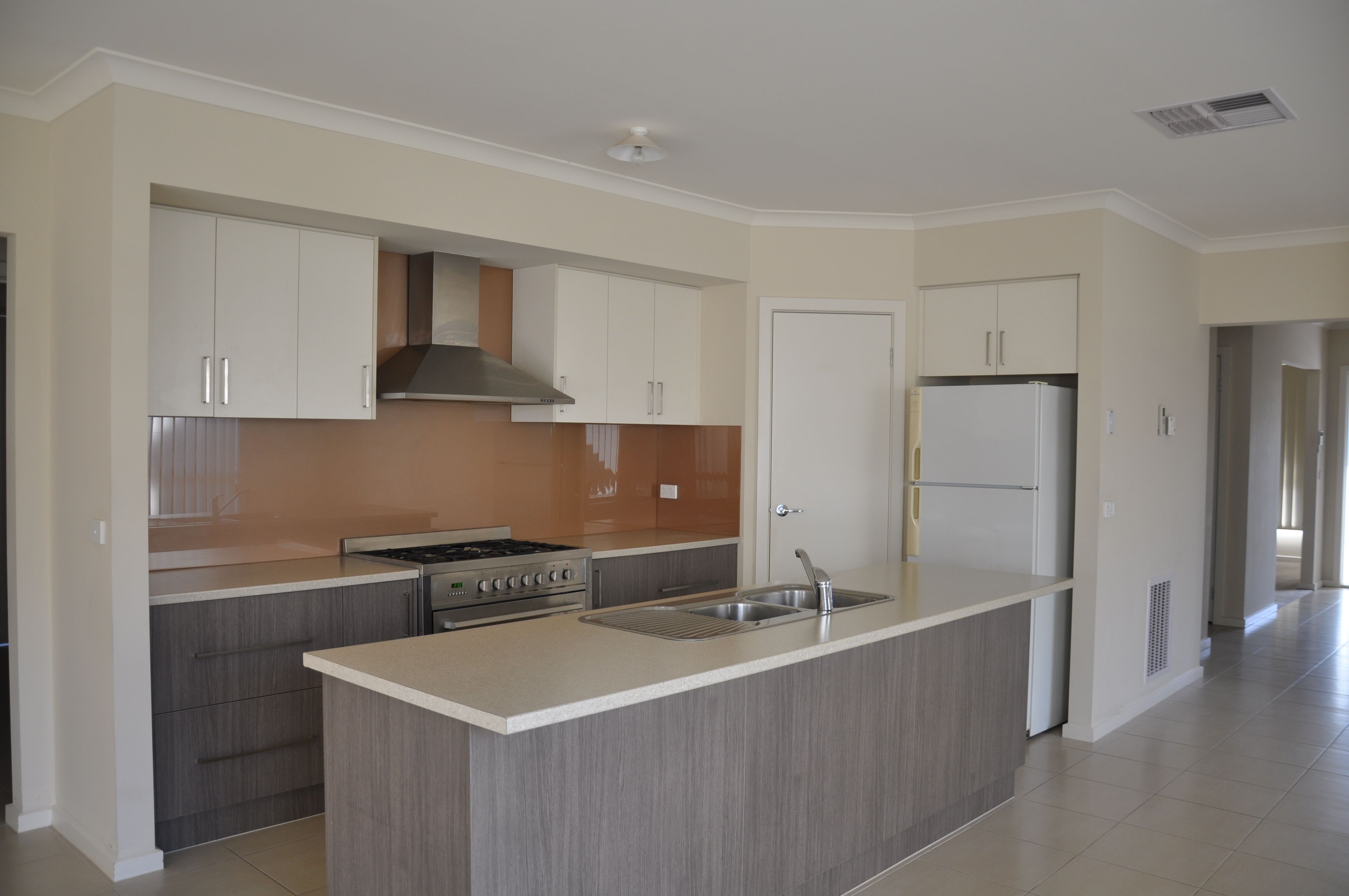 24 Russel Way, Doreen, VIC 3754