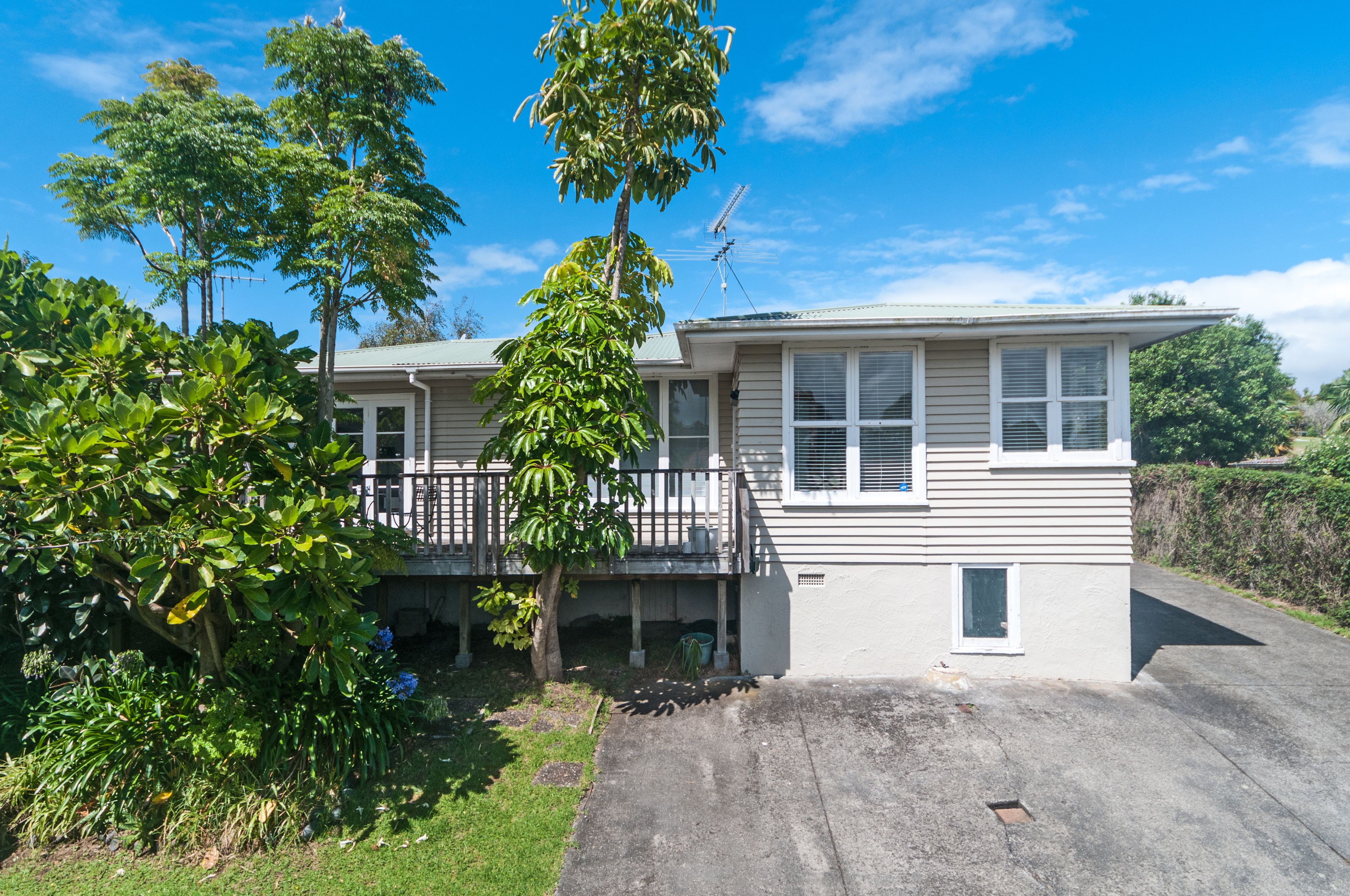 9 Farringdon Street, Glen Innes, Auckland City