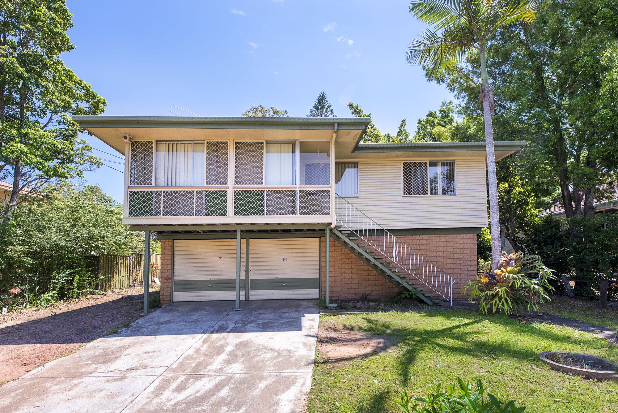 19 Ash Avenue, Woodridge QLD 4114