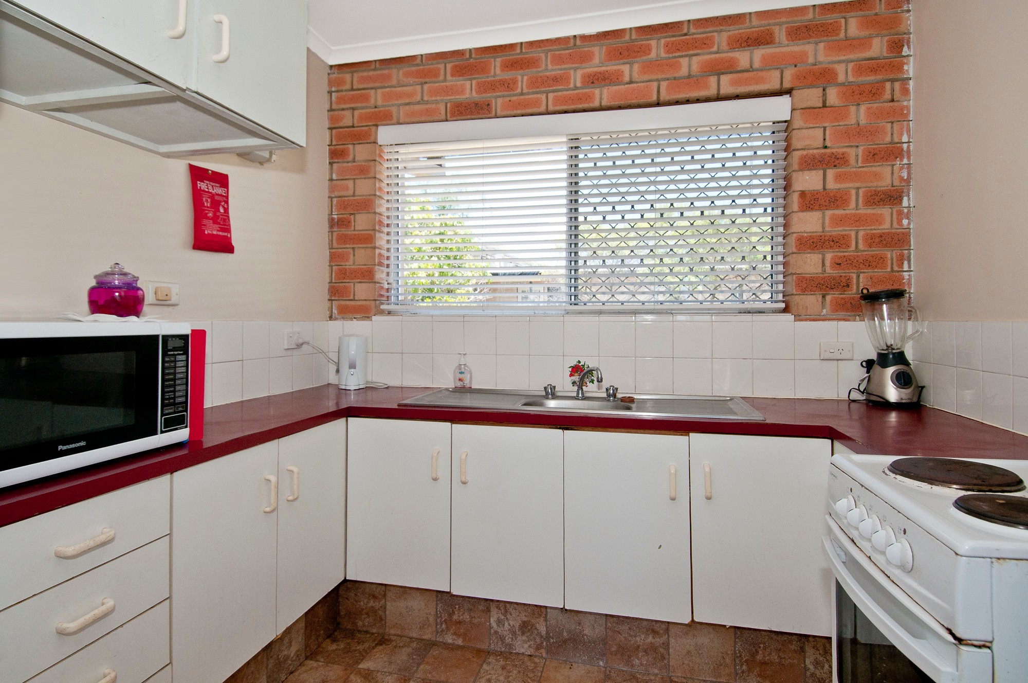 11/183 Jacaranda Avenue, Kingston, QLD 4114