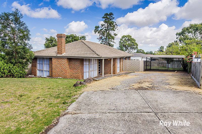 7 Cherryplum Court, Cranbourne North VIC 3977