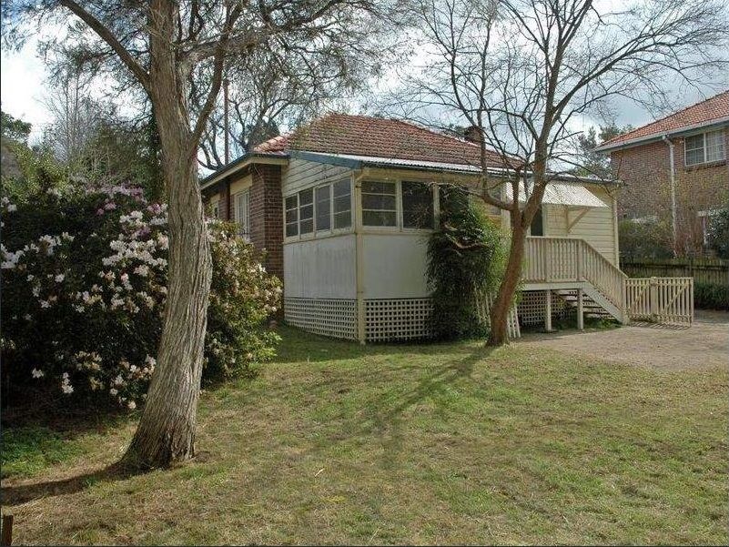 23 Tarrants Avenue, Eastwood, NSW 2122