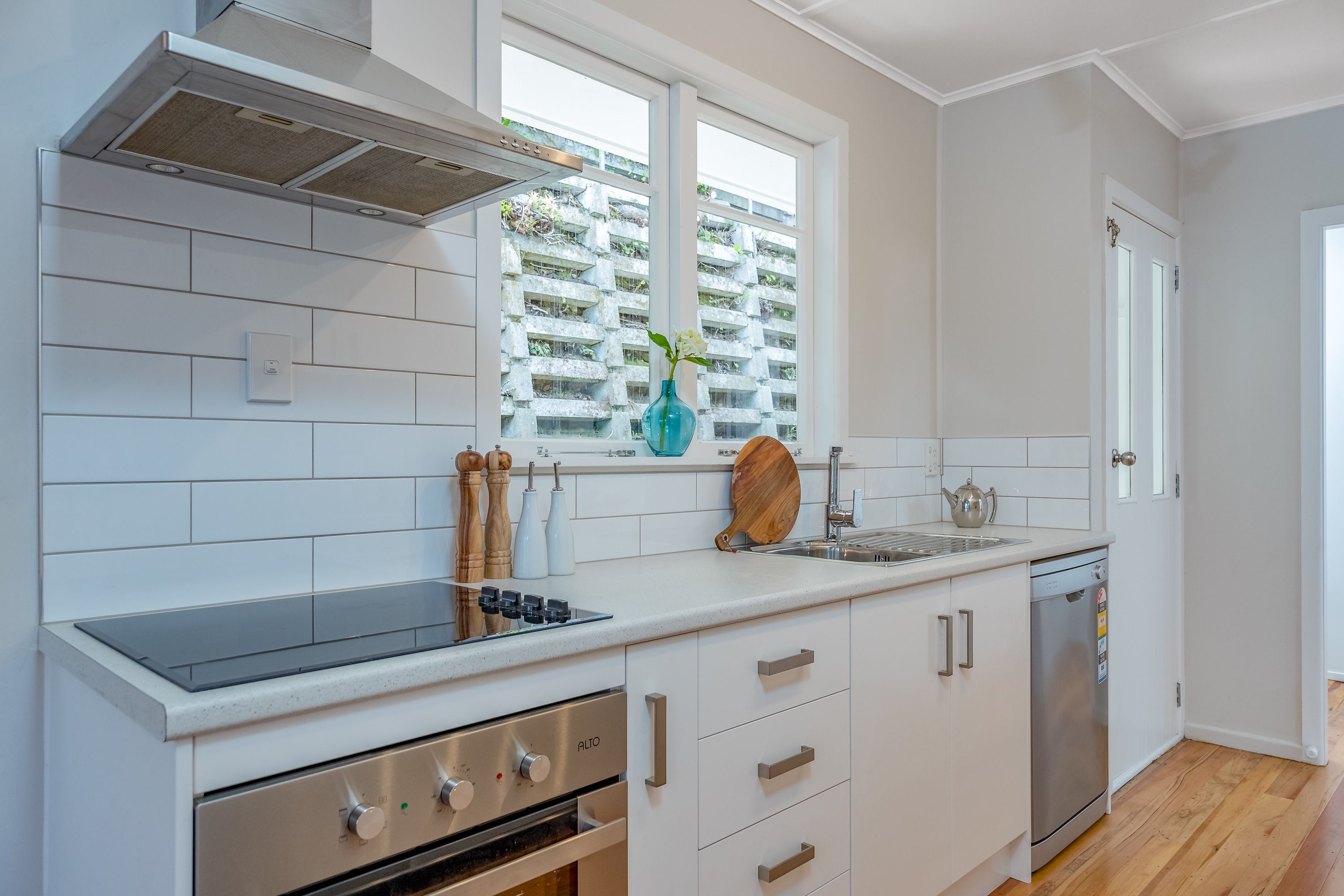 5 John Street, Stokes Valley, Lower Hutt City