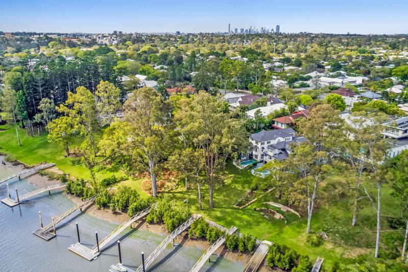159 Laurel Avenue, Chelmer, QLD 4068
