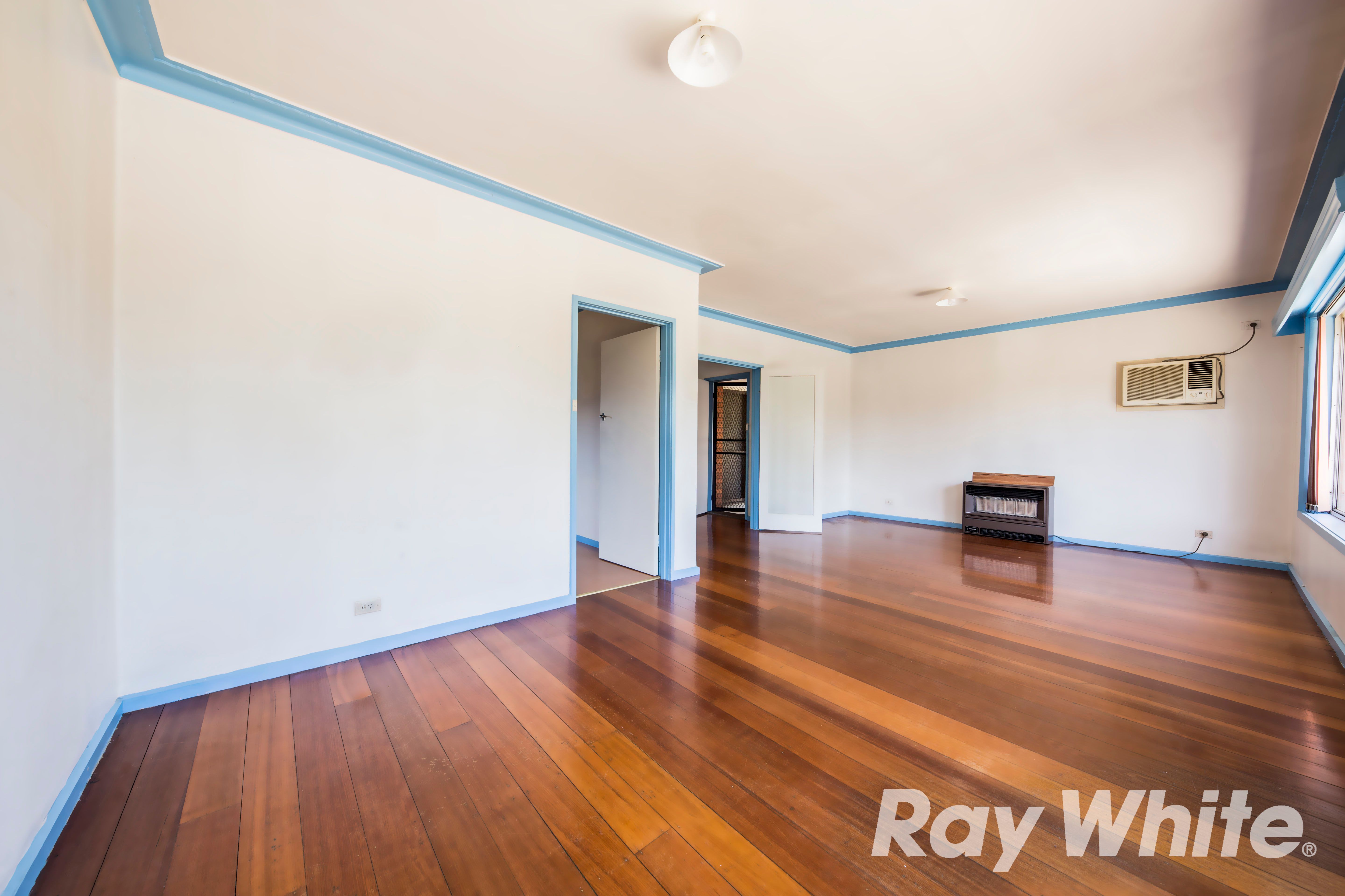 24 Middleborough Road, Burwood East, VIC 3151