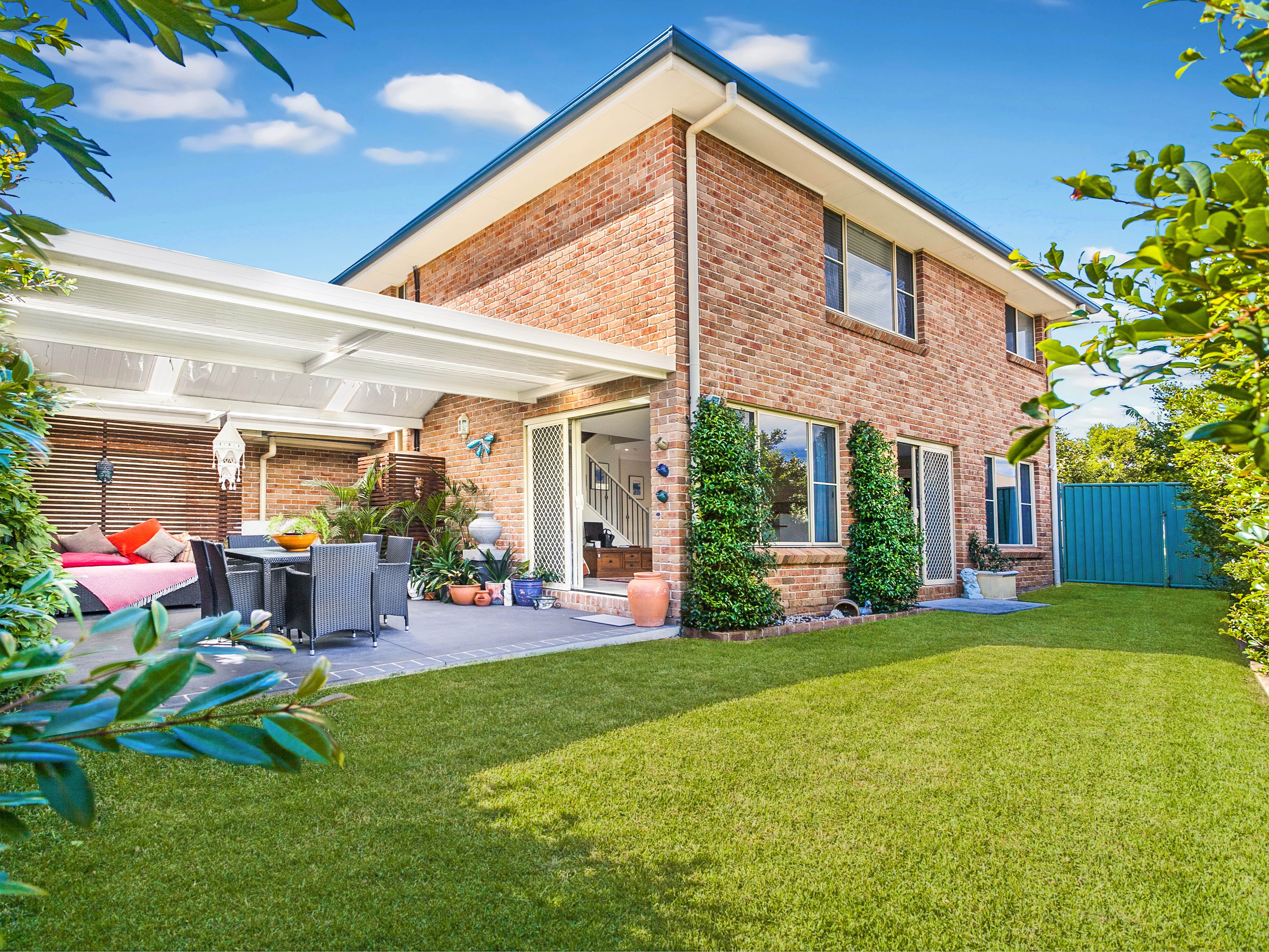84 Walker Street, Helensburgh, NSW 2508