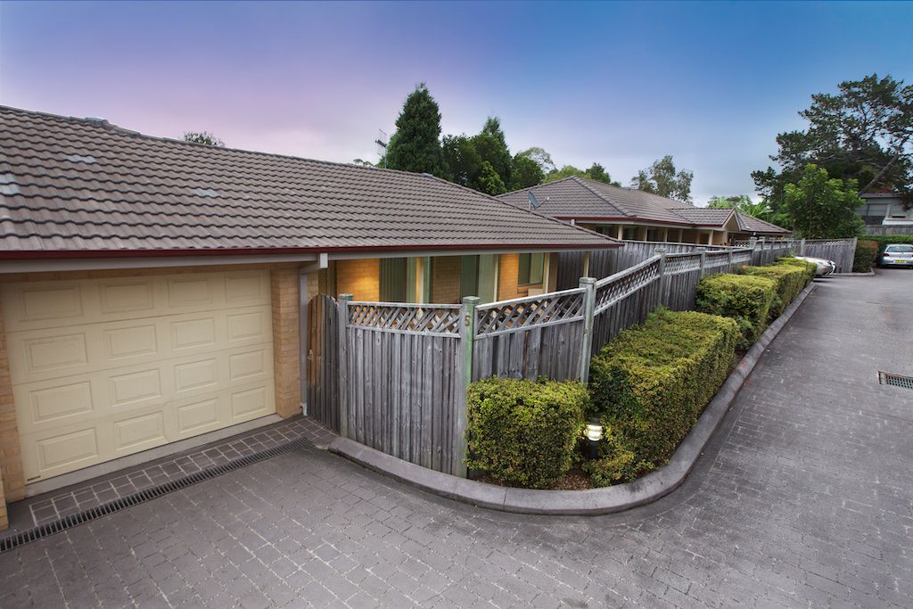 10 Anzac Avenue