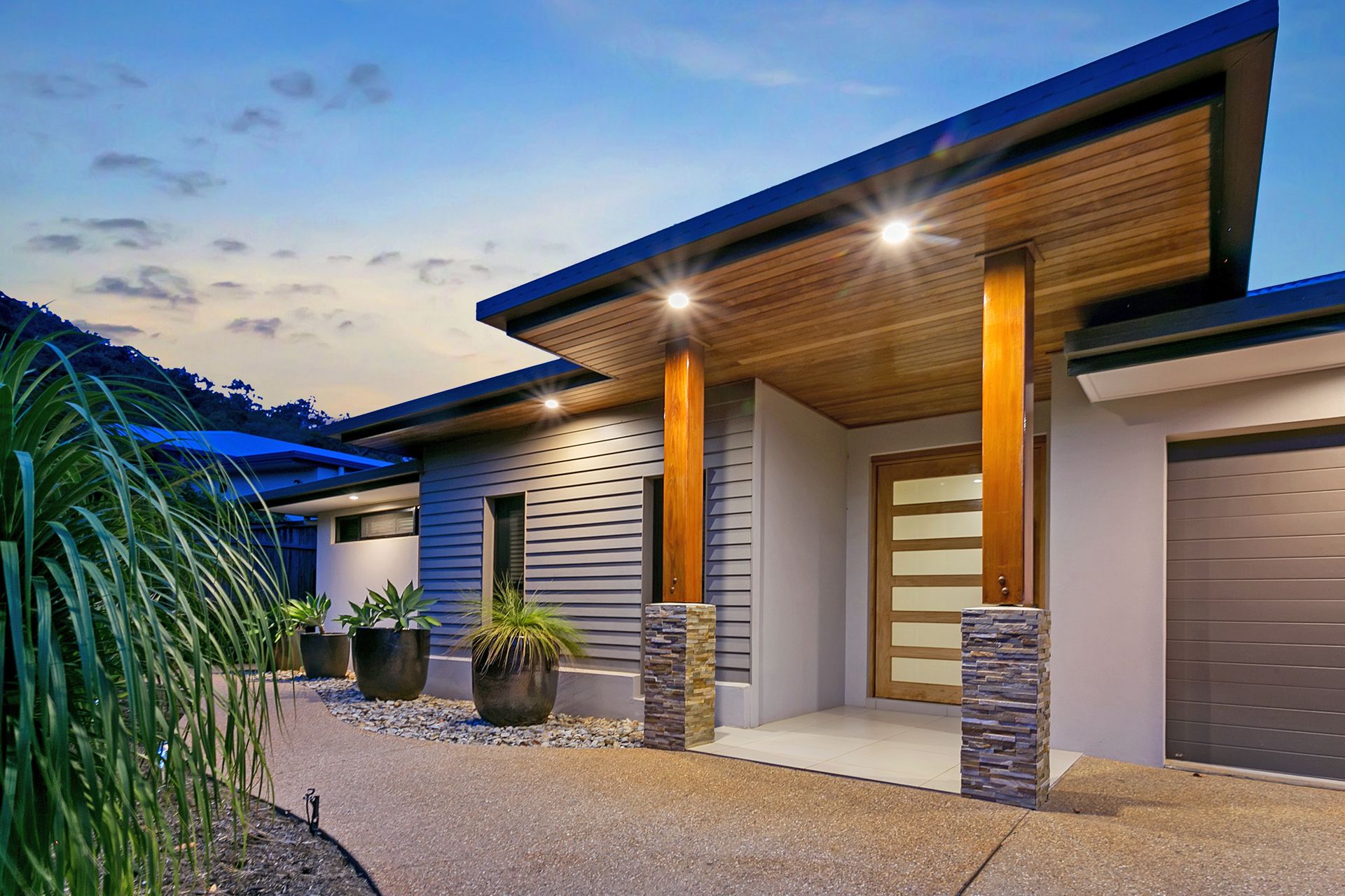 28 Catamaran Circuit, Trinity Beach, QLD 4879