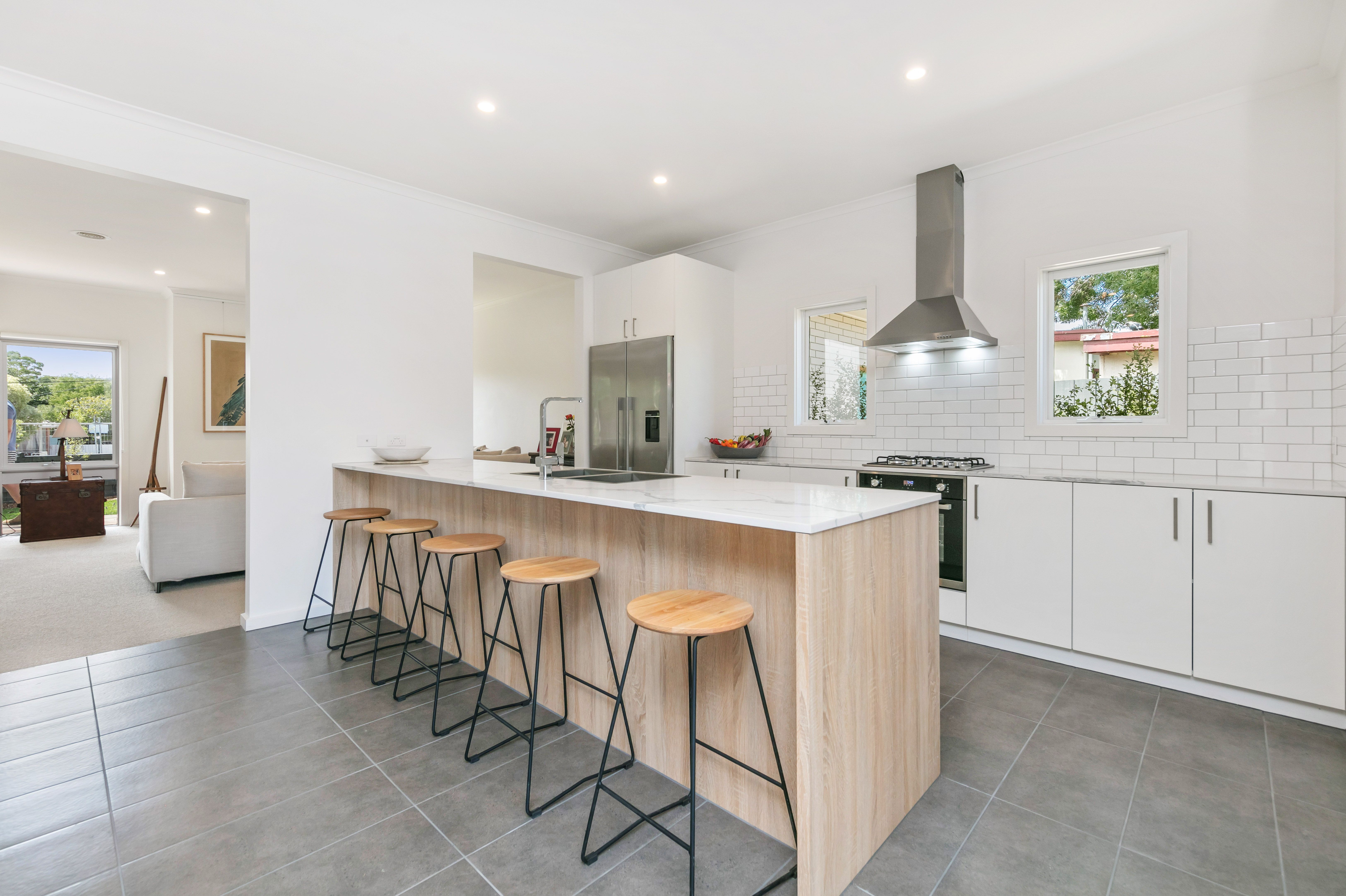 6 Koorong Avenue, Rosebud, VIC 3939