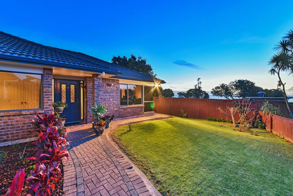 51 Bellville Drive, Clendon Park, Manukau City