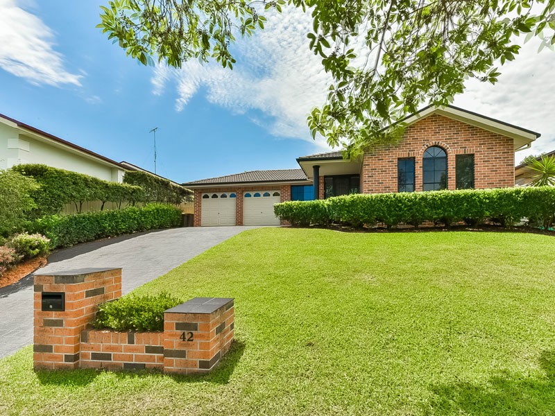 42 Kurrajong Circuit, Mount Annan, NSW 2567