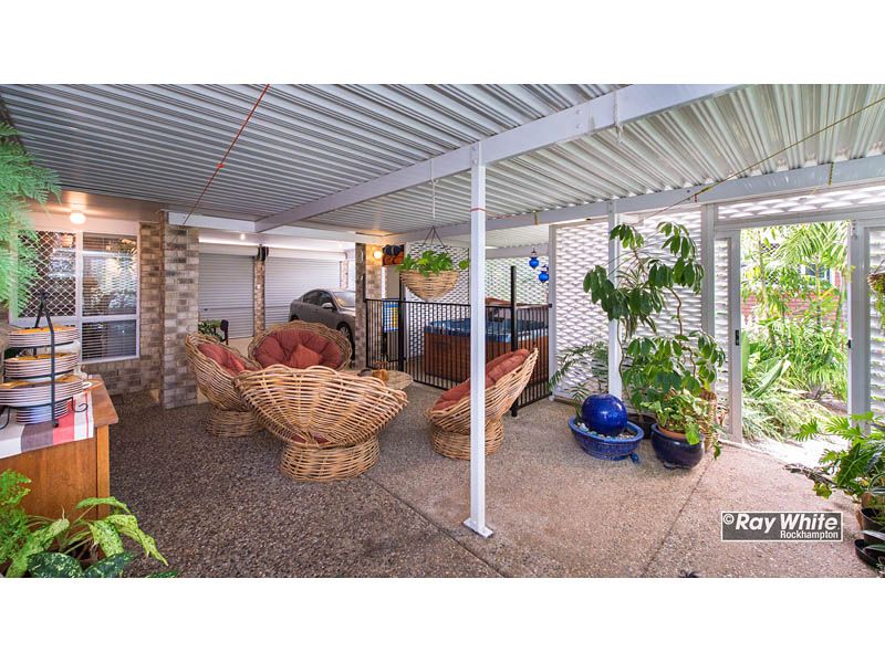 17 Permien Street, Norman Gardens, QLD 4701