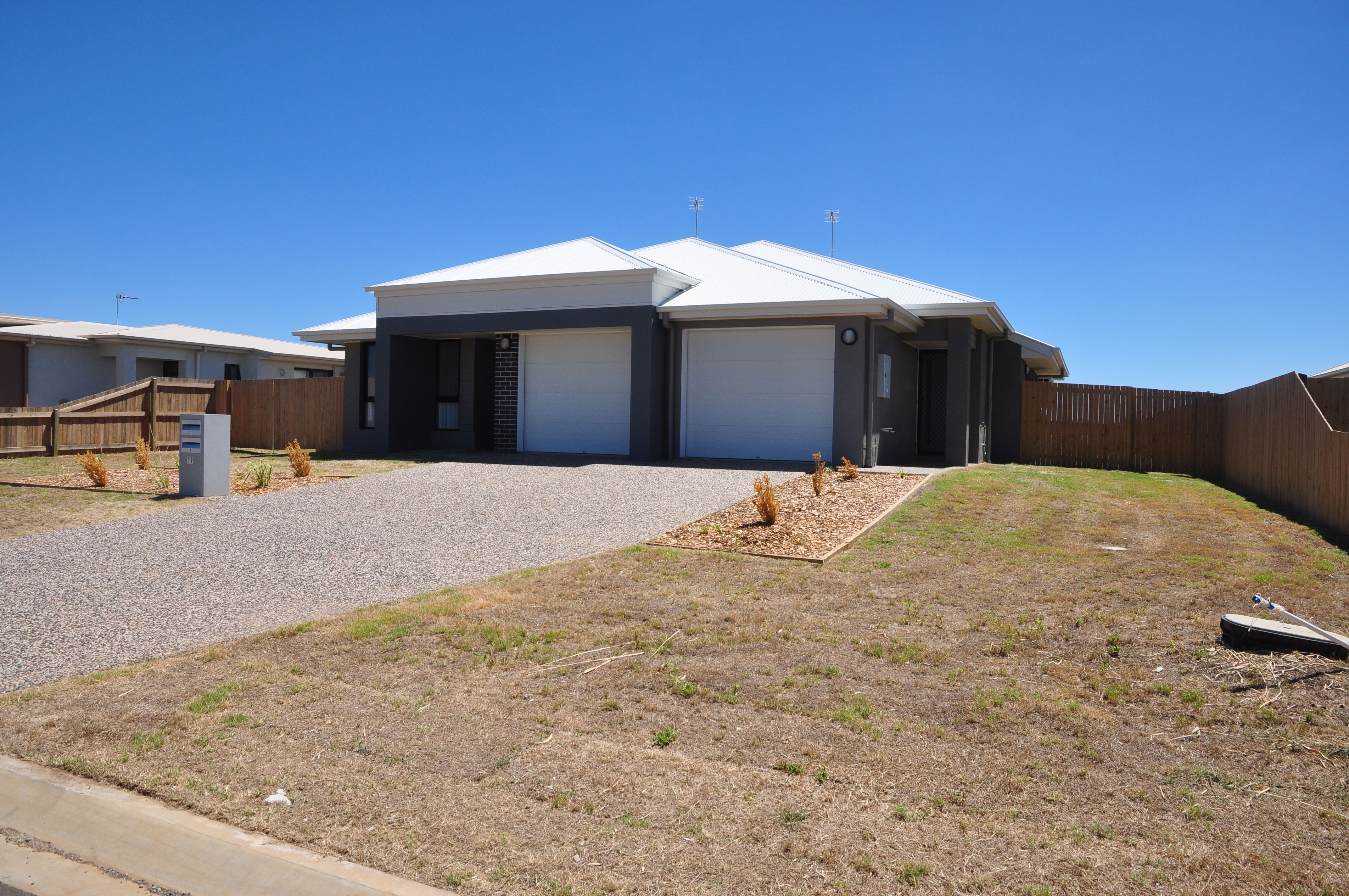 2/19 Mia Street, Wyreema, QLD 4352