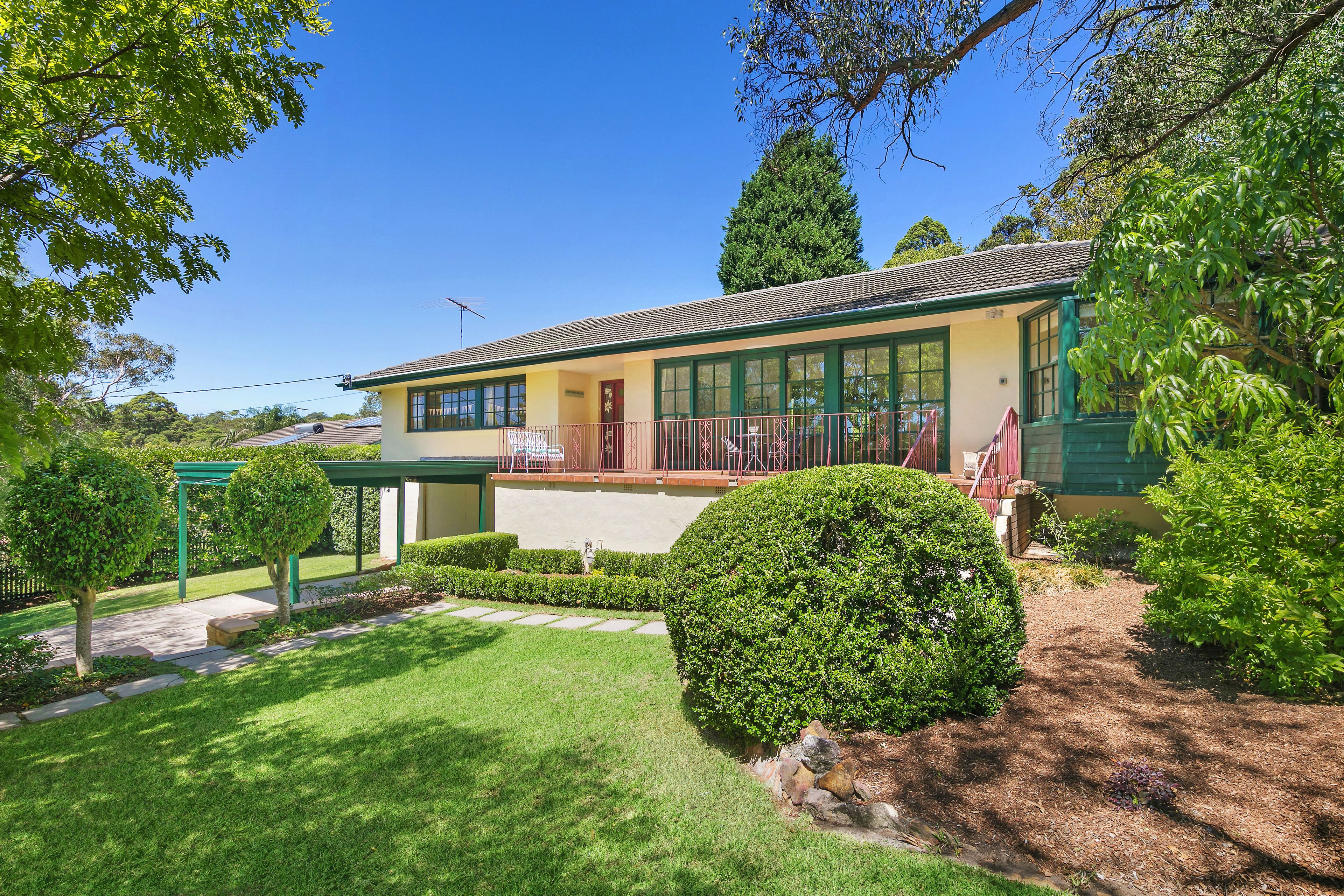 1 Derwent Avenue, Wahroonga NSW 2076