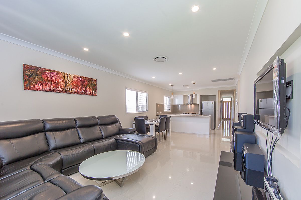 15 Jersey Street, North Lakes, QLD 4509