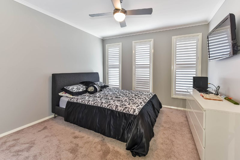 43 Coral Flame Circuit, Gregory Hills, NSW 2557