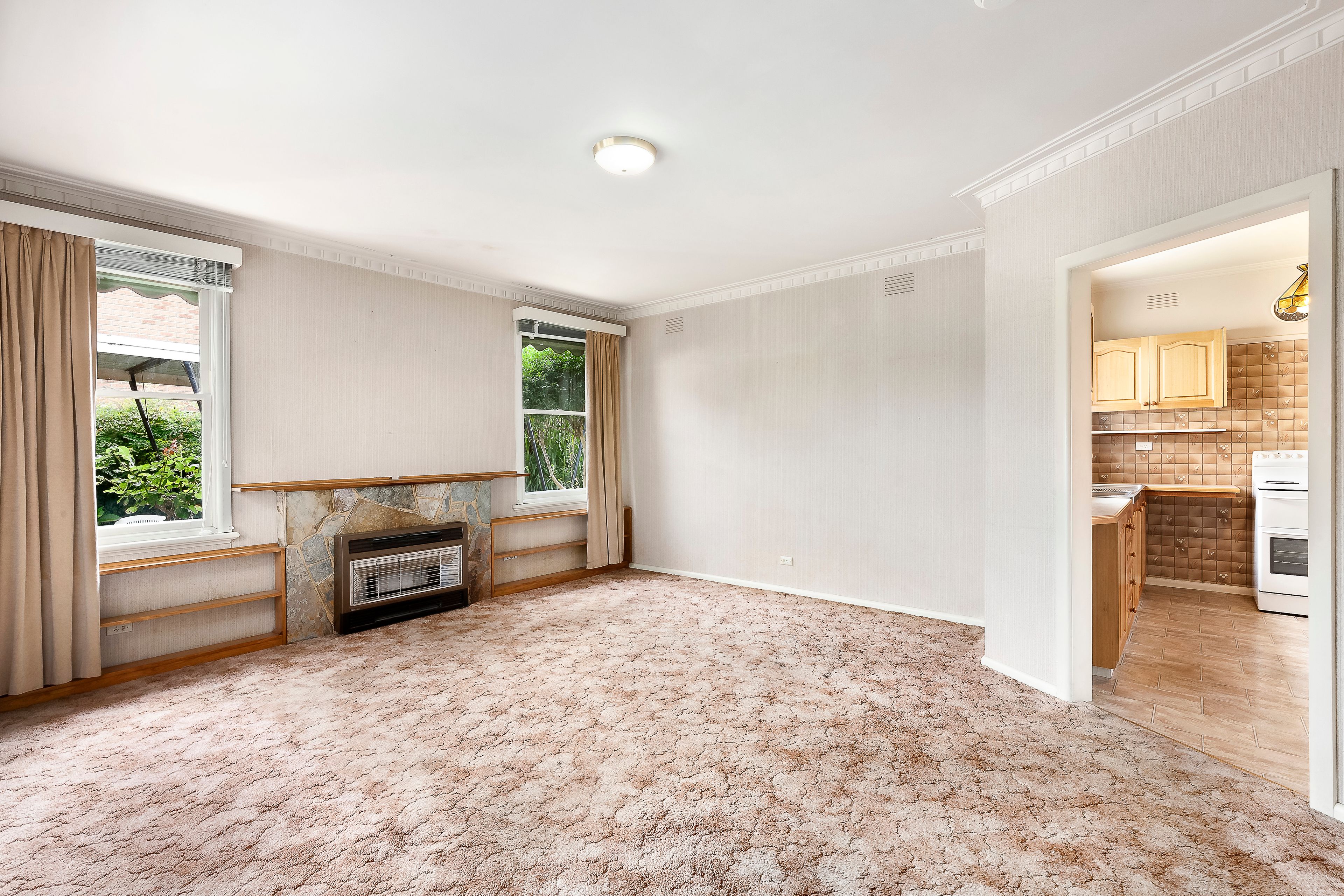 24 Mulgrave Street, Glen Waverley, VIC 3150