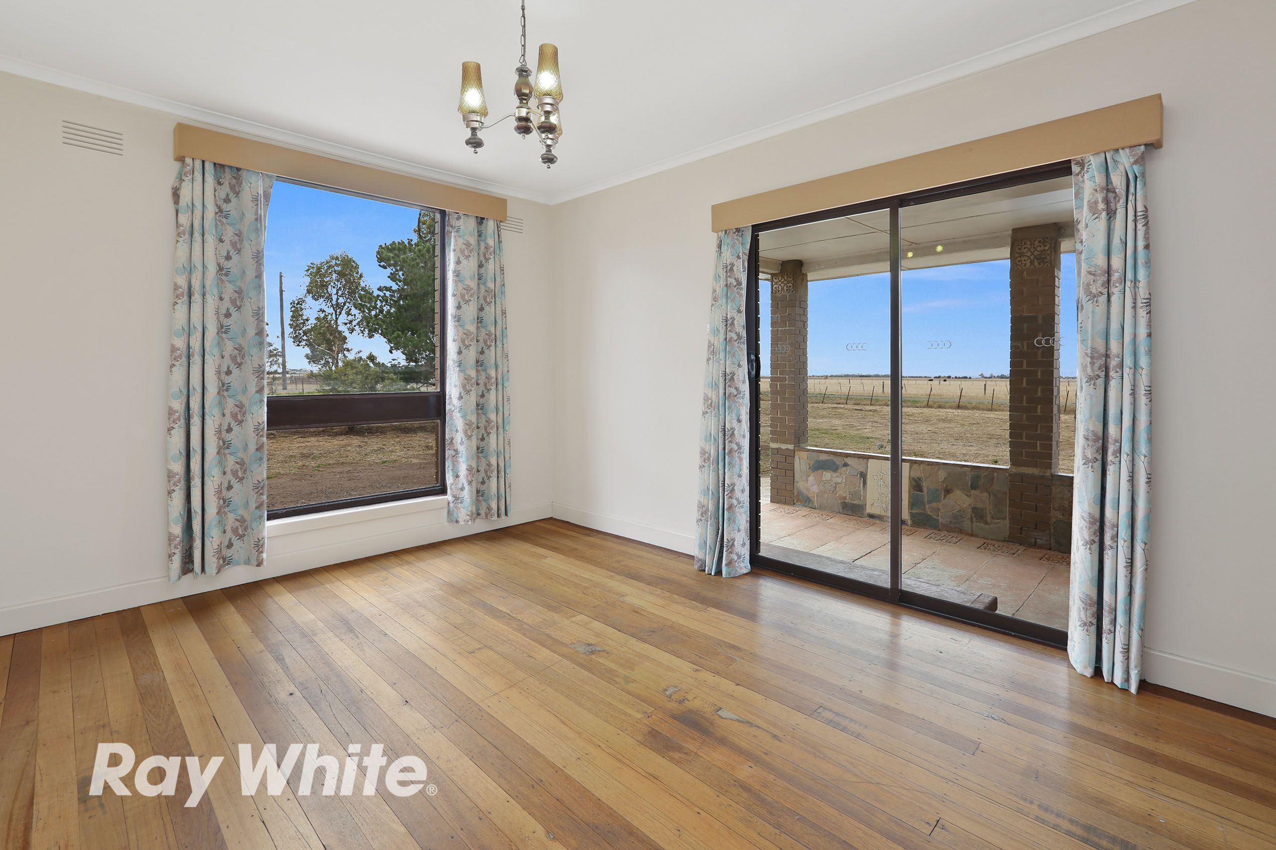 150 Darlington Drive, ANAKIE, VIC 3213