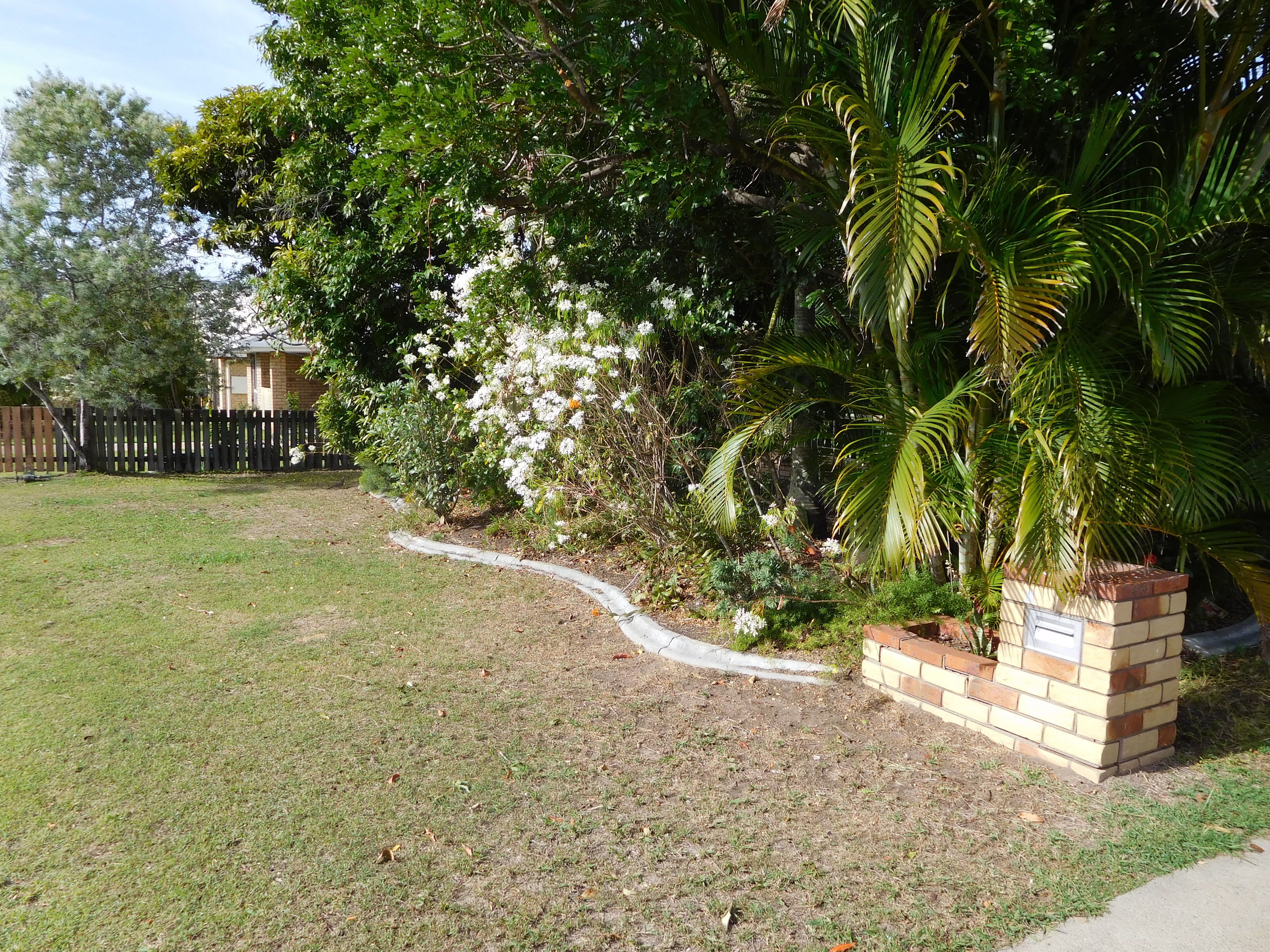 43 Bunker Avenue, Urraween, QLD 4655