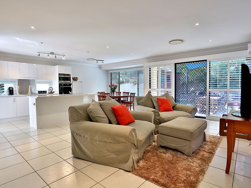 56 Lancewood Drive, Albany Creek QLD 4035