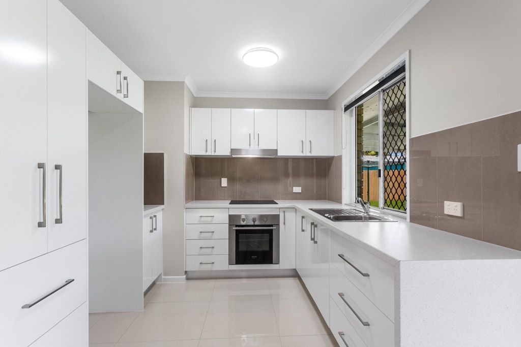 28 Carmela Crescent, Morayfield, QLD 4506