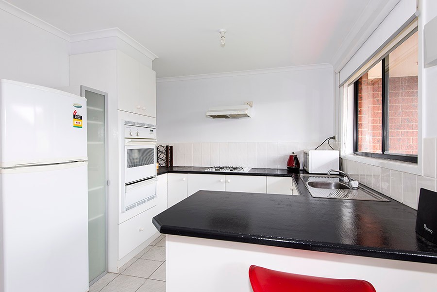 86 Hawkes Drive, Mill Park, VIC 3082