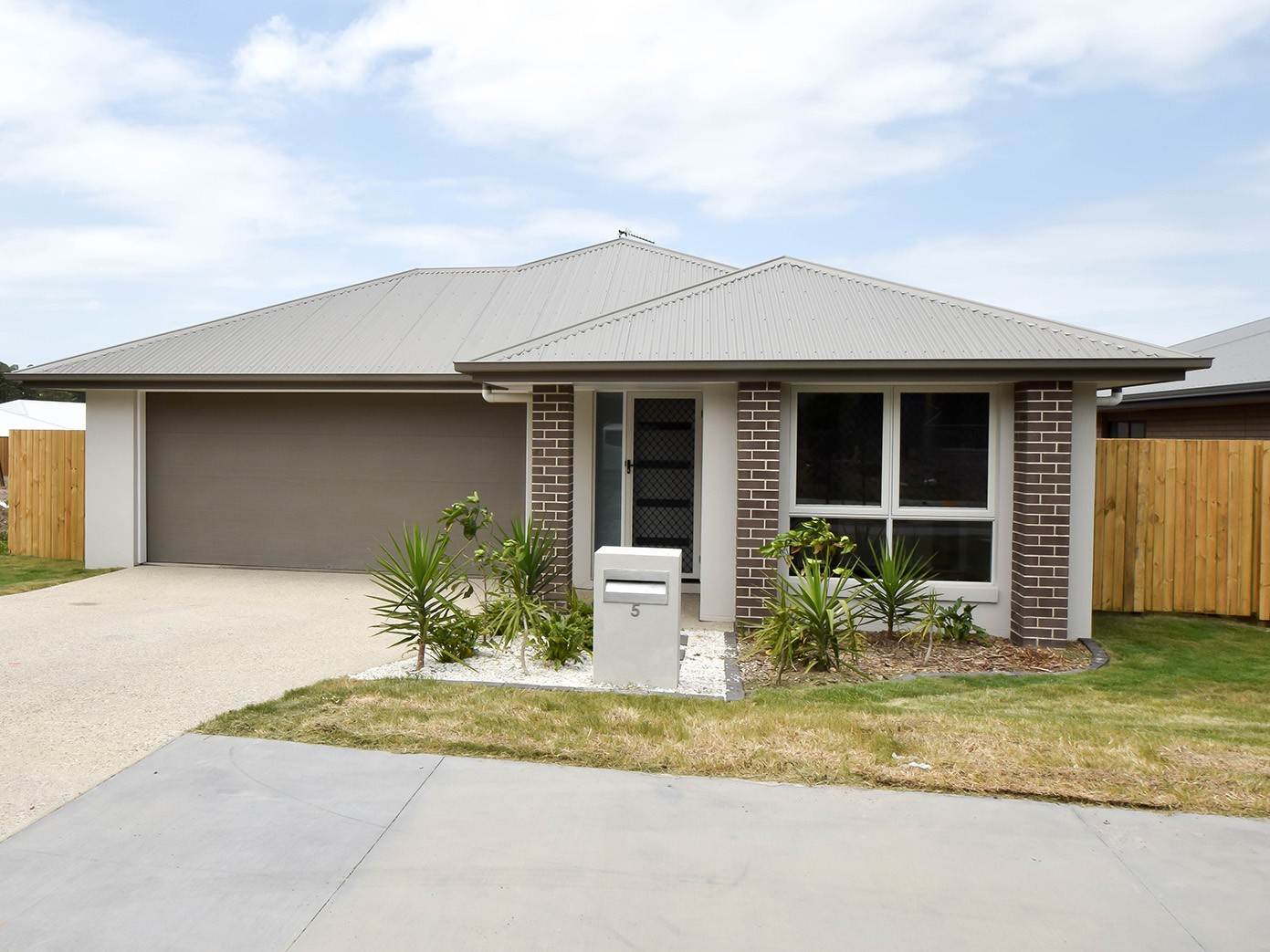 5 Honeyeater Place, Bli Bli, QLD 4560