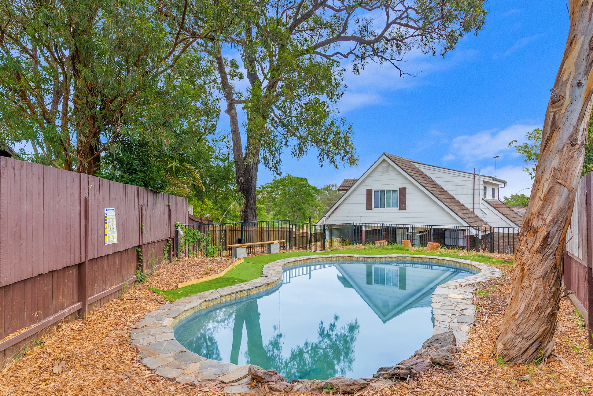 1 Urana Place, Leumeah, NSW 2560