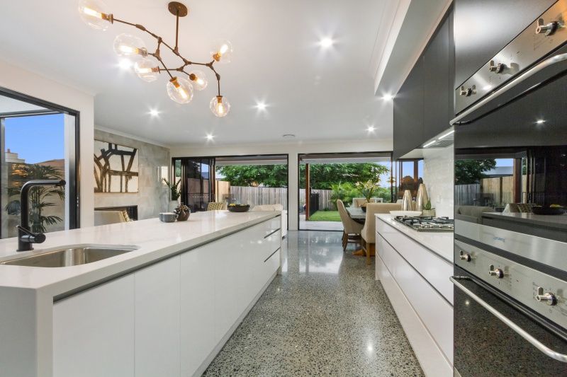 4 Arbour Street, Sherwood, QLD 4075