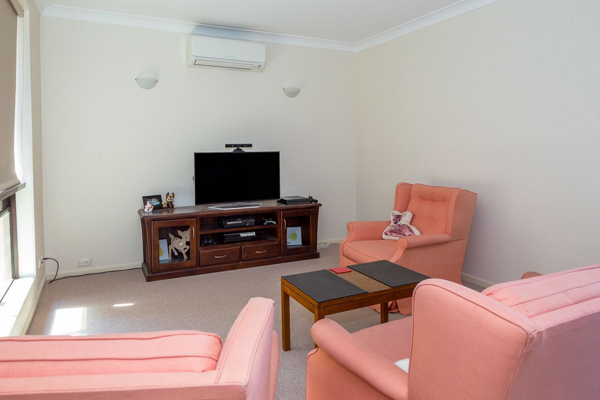 1 Berry Place, Surf Beach, NSW 2536