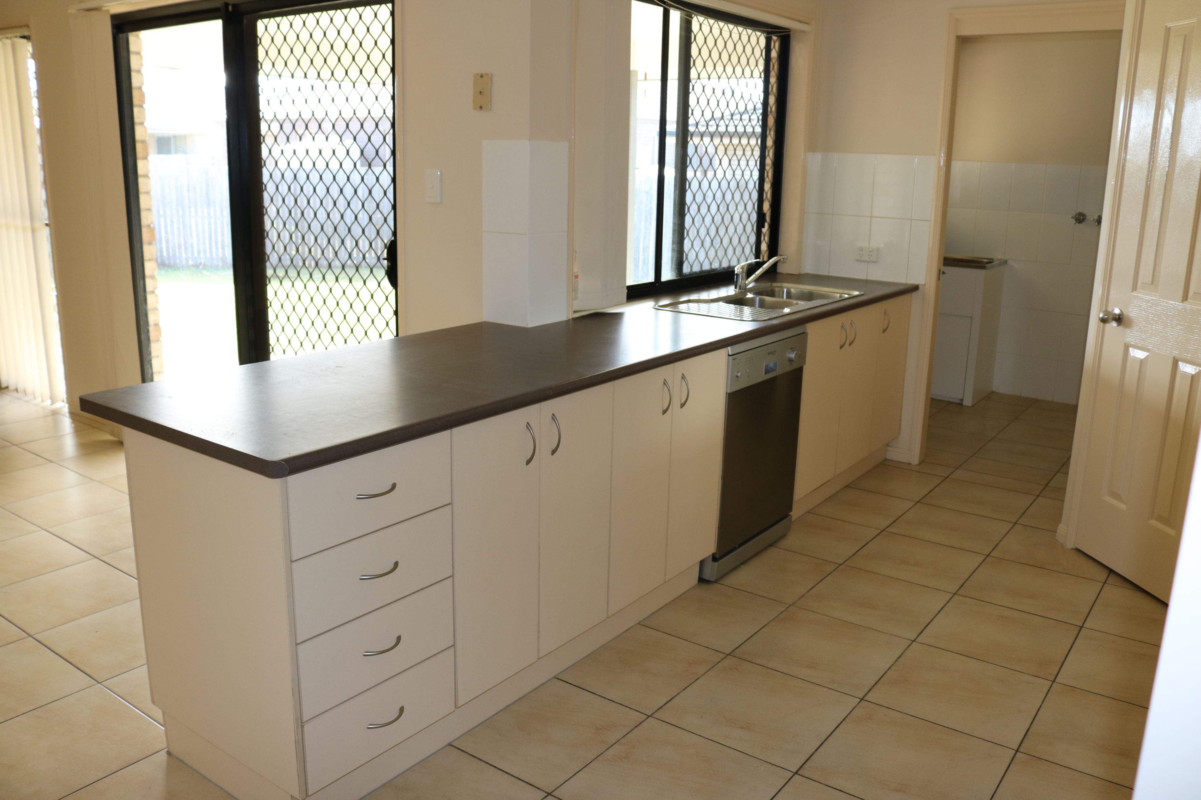 9 Baden Jones Way, North Booval, QLD 4304