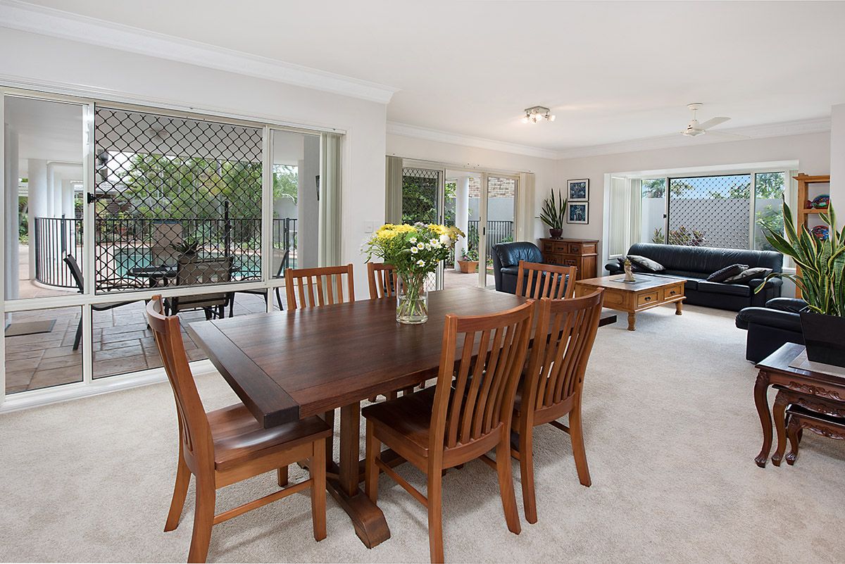 1 Grace Court, Pelican Waters, QLD 4551