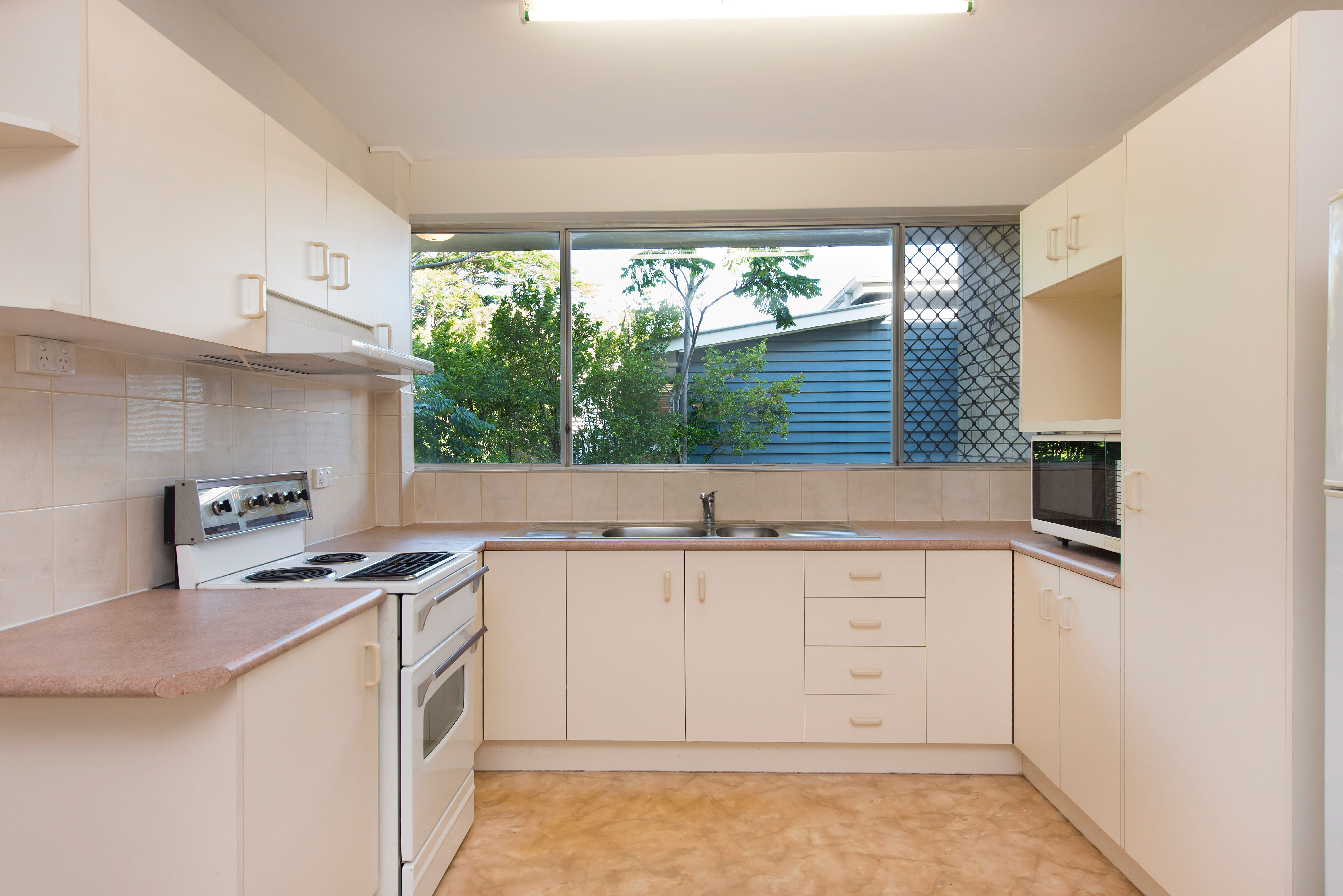 2/111 Glenalva Terrace, Enoggera, QLD 4051