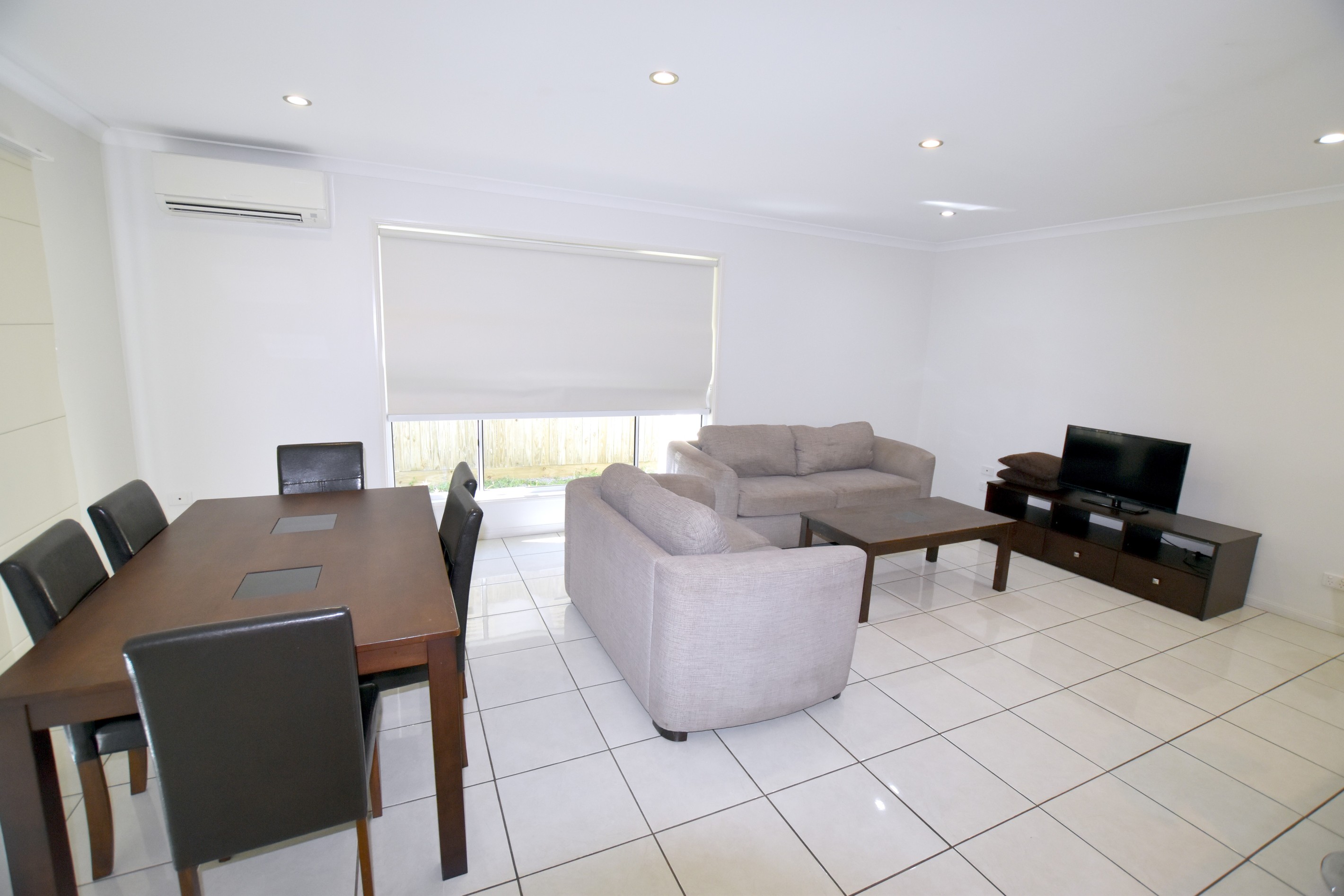 1/4 View Street, West Gladstone, QLD 4680