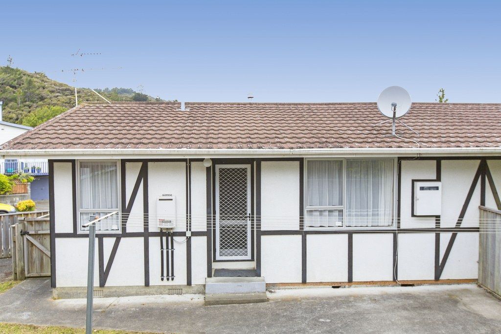 2/37 Lord Street, Stokes Valley, Lower Hutt City