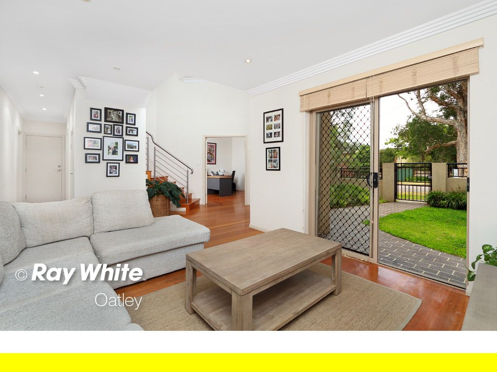 14a Wonoona Parade (West), Oatley, NSW 2223