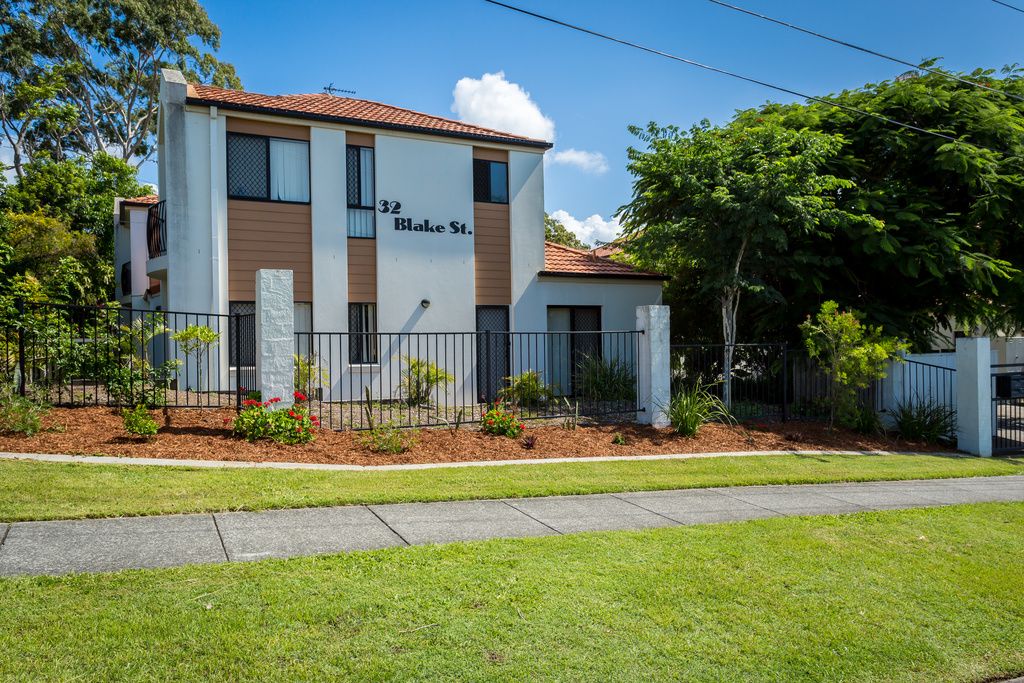 32 Blake Street, Southport QLD 4215