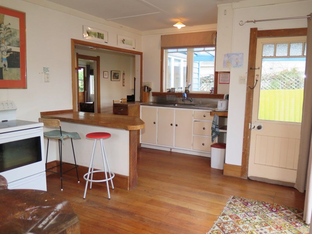 30 James Street, Raglan, Waikato District