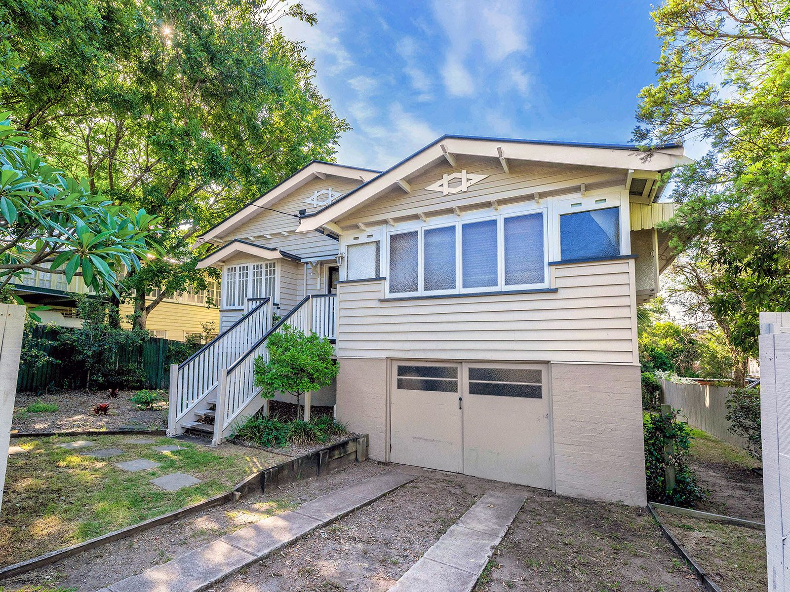25 Elimatta Drive, Ashgrove, QLD 4060