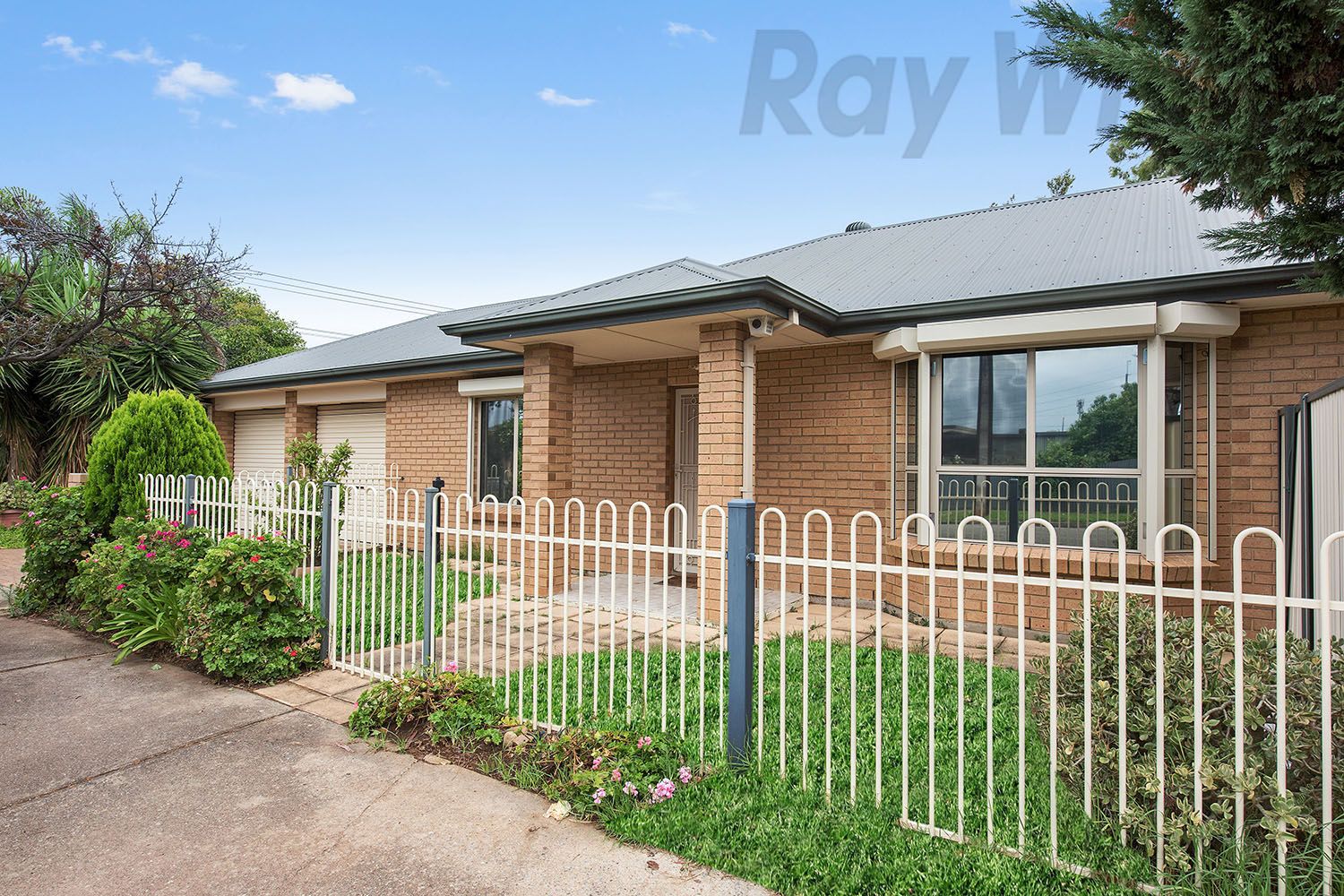 1 Whimpress Court, Findon SA 5023