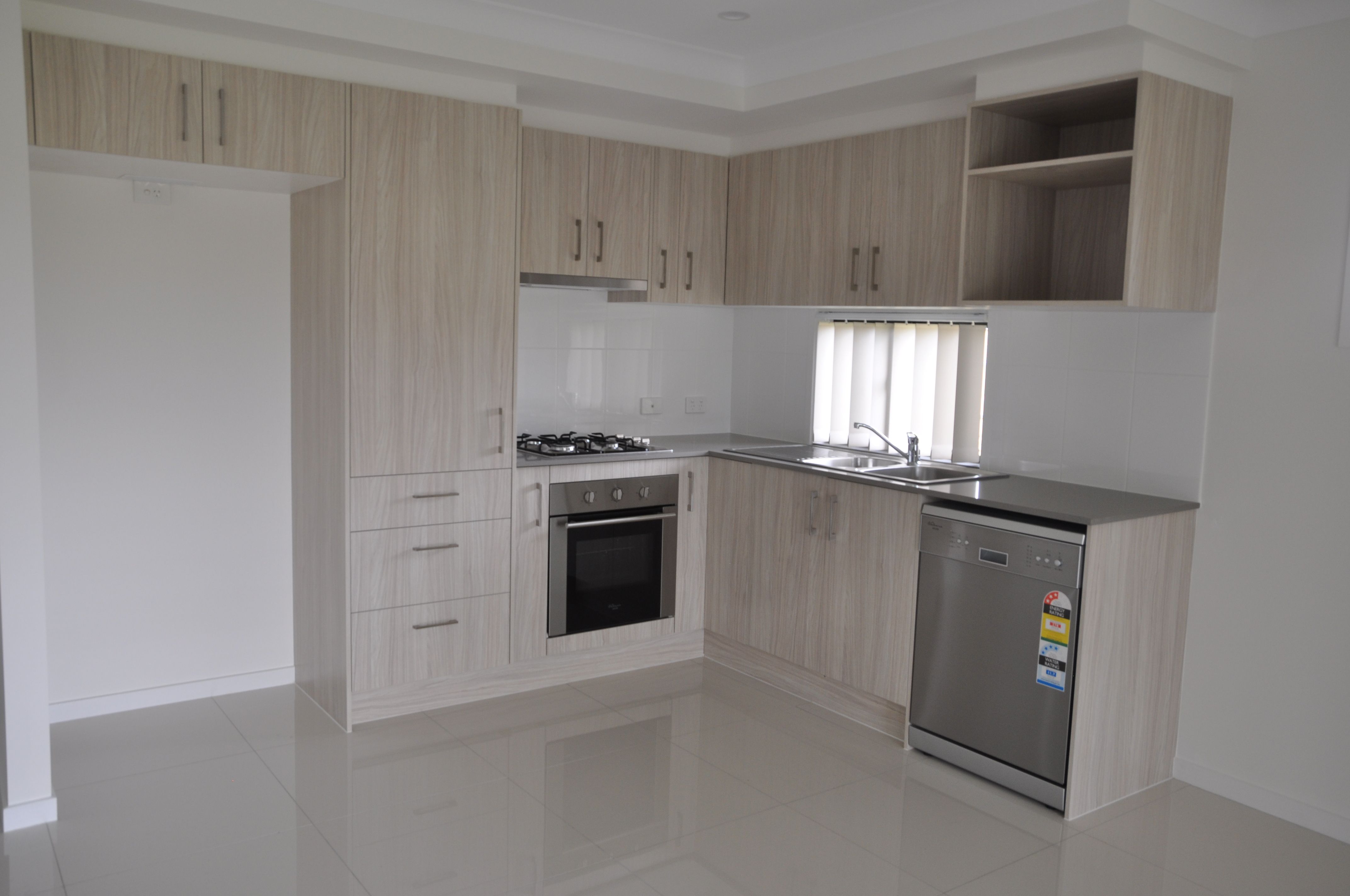 2/3 Kensei Street, Wyreema, QLD 4352